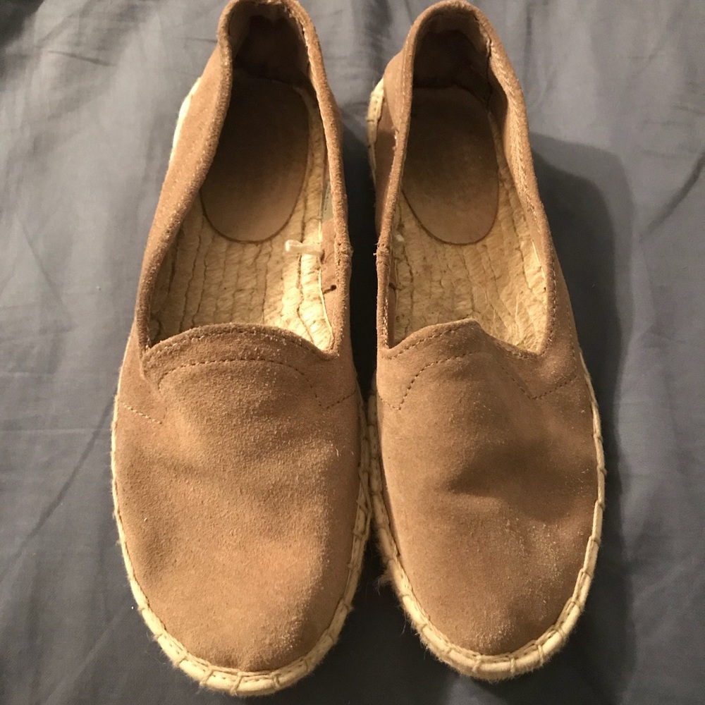 Gap Slip-ons